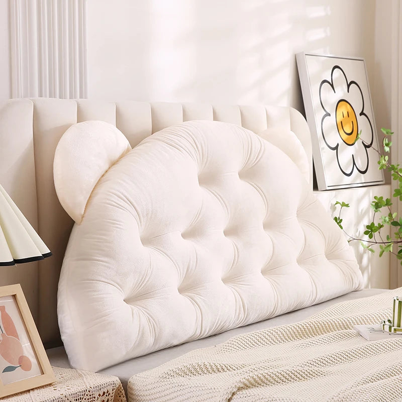 Coussin en tete de lit enfant