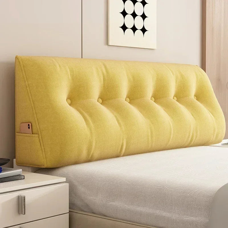 Coussin en tete de lit