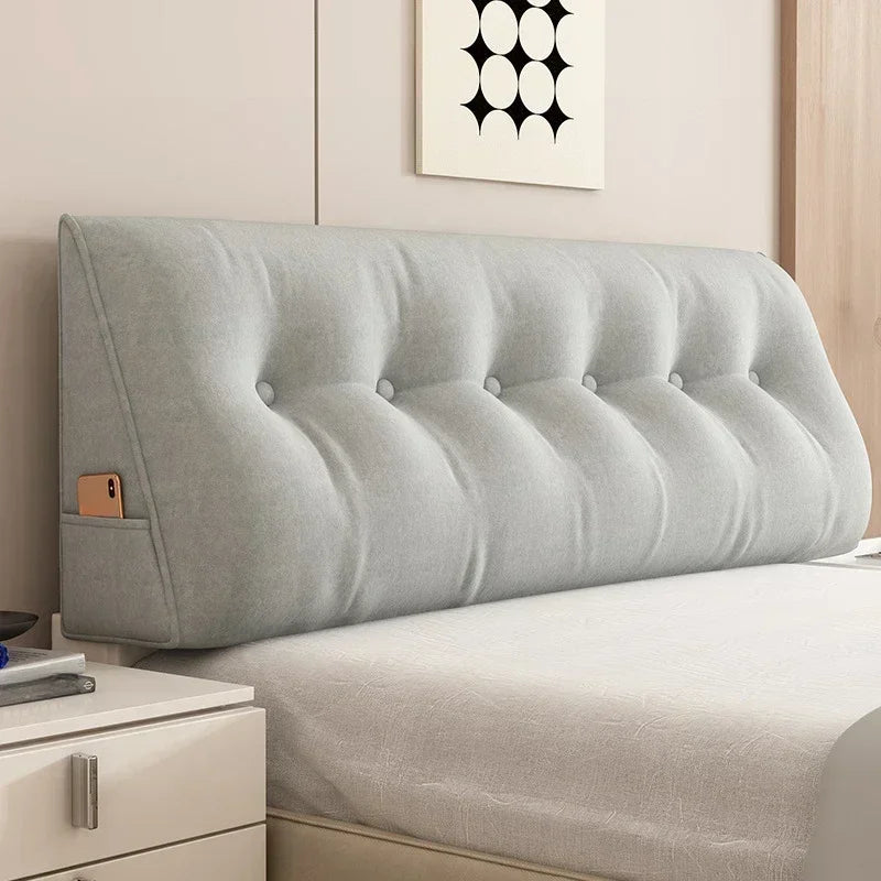 Coussin en tete de lit